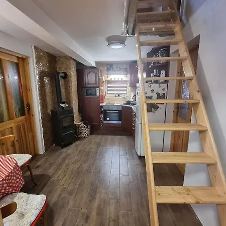 Drevenica Na Povazi