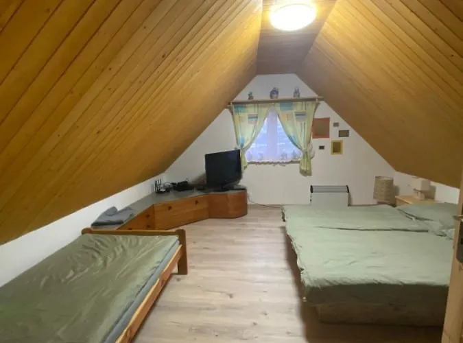 Drevenica Na Povazi בית נופש *